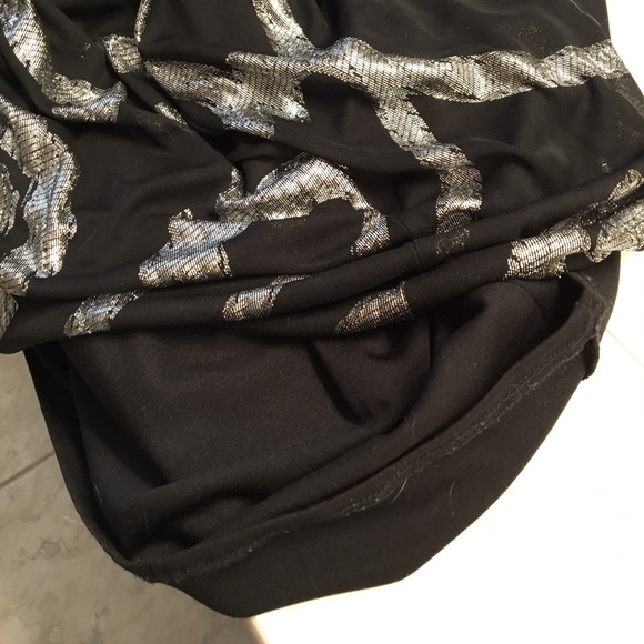 Oleg Cassini gown - Picture 6 of 6