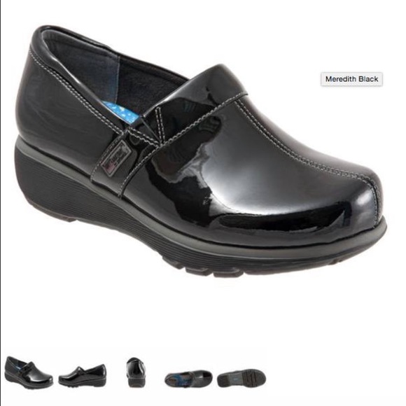Meredith inspired softwalk nursing clogs