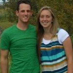 Meet your Posher, Courtney brayden