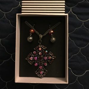 Jewelry set black and red details