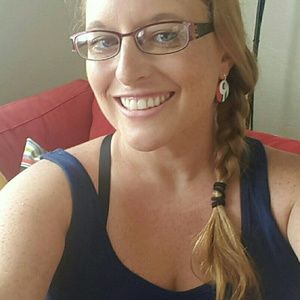 Meet your Posher, Toni