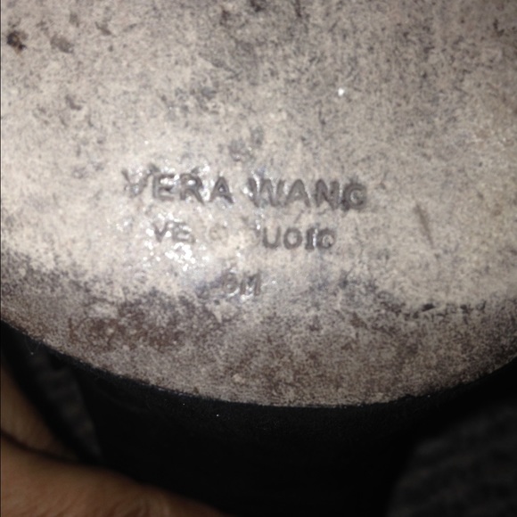 Vera Wang booties - Picture 4 of 4