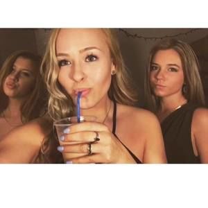 Meet your Posher, Lexi