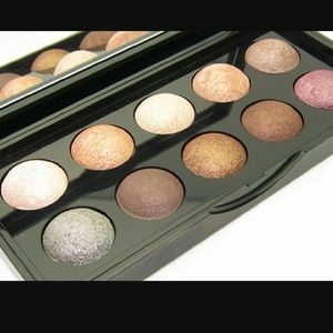 Sephora Moon shadow baked eye shadow palette