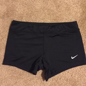 Black Nike Pros
