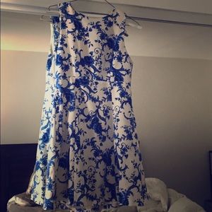 Forever 21 blue floral dress size medium