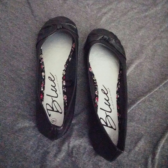 Black Ballerina Flats