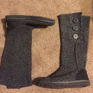 Gray and Silver slouchy knit Uggs boots