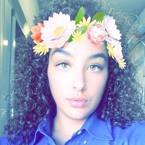 Meet your Posher, Alyssa