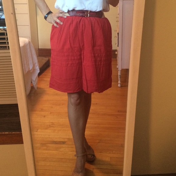 Red Maeve skirt - Picture 1 of 3