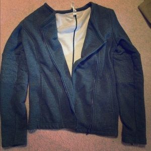 Under Armour Women's All Seasons Gear