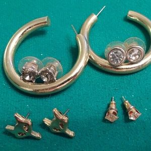 Costume jewelry- 5 sets of earrings