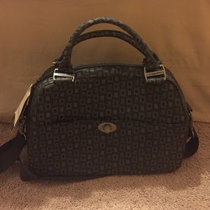 Baggallini lily satchel