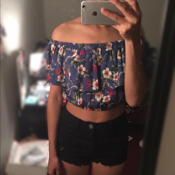 Hollister Floral Crop💋NWOT💞