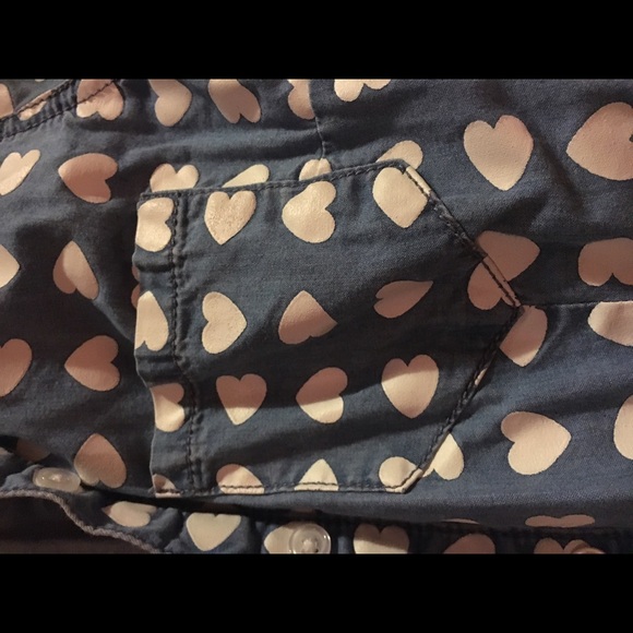 Target button up - Picture 2 of 3