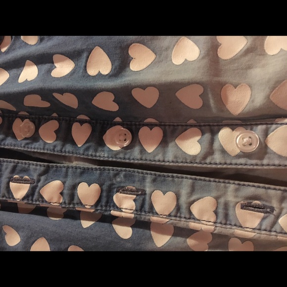 Target button up - Picture 3 of 3