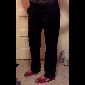 Under Armour black sweat pants