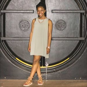 Meet your Posher, Kayla