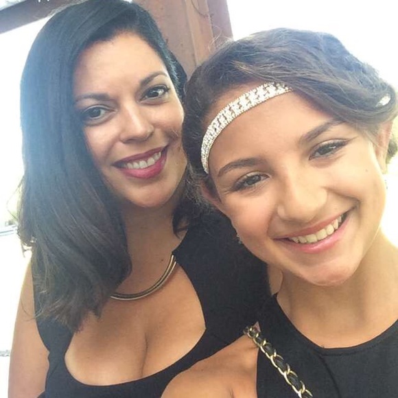 Meet your Posher, Maria