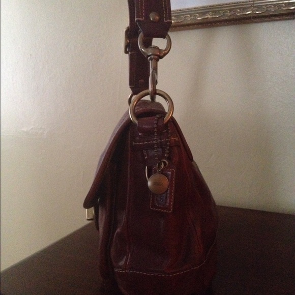 Handbag - Picture 2 of 3