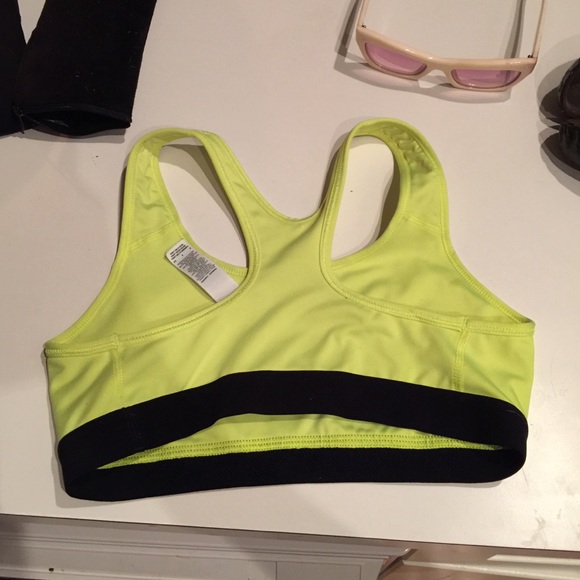 Neon Yellow Nike Bra - Picture 3 of 4