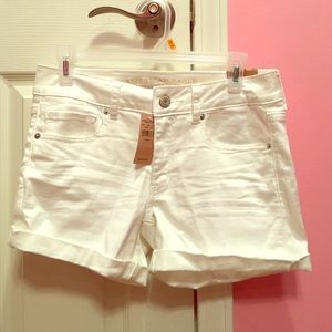 American Eagle White Jean Shorts -- NWT