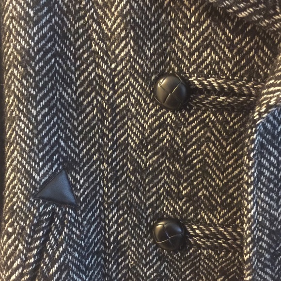Guess coat - Picture 4 of 4