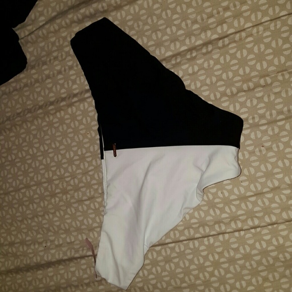 Victoria Secret bathing suit bottoms