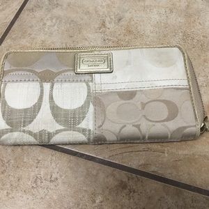 Coach wallet