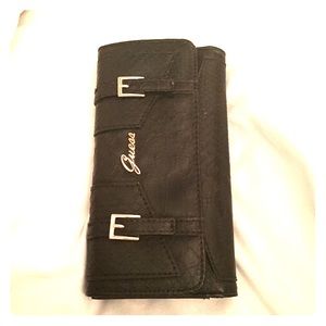 Guess Wallet