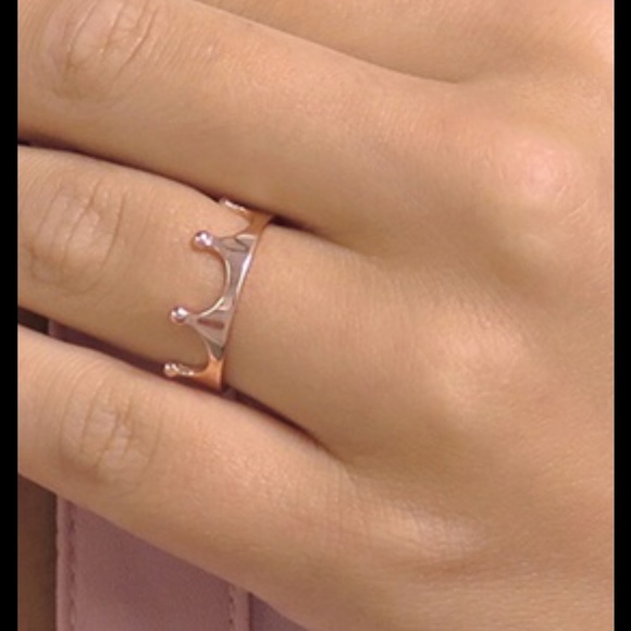 Crown Ring