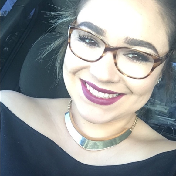 Meet your Posher, Neftali - Picture 1 of 1