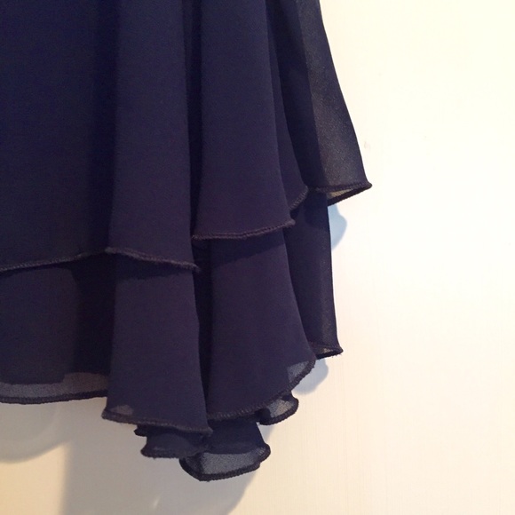 Layered crop top - Picture 2 of 2