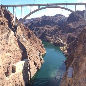 Meet your Posher, Swara