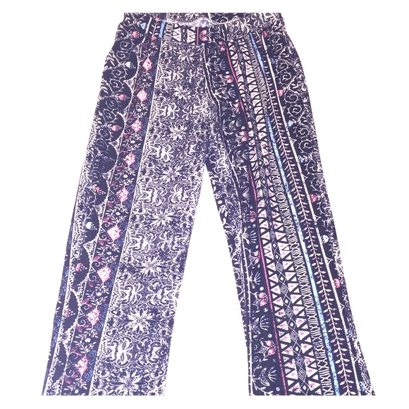 Tillys bell bottom pants