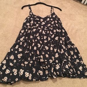 Brandy Melville Sun flowered Flowy dress