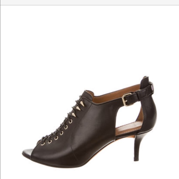 Black Givenchy Paris shoes - Picture 4 of 4