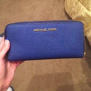 Used MK wallet
