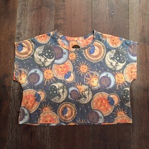 Sun and moon top