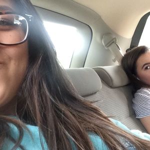 Meet your Posher, Lauren