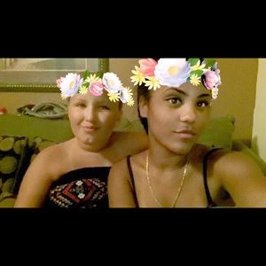 Meet your Posher, Nora