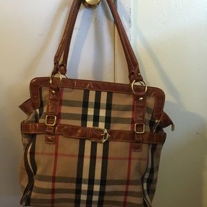 Burberry tote