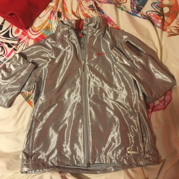 Nike track jacket women's