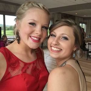 Meet your Posher, Christy