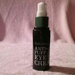 Clarks botanicals anti-puff eye cream