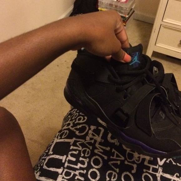 Jordan 8s / 8.0 - Picture 2 of 4
