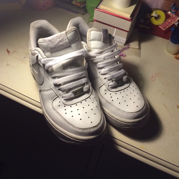 Nike Air Force 1s - Picture 2 of 4