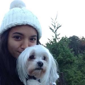 Meet your Posher, Neeki