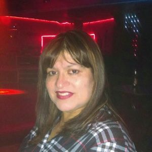 Meet your Posher, Edith