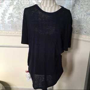 🔥🔥MOVINGUrban Outfiters On The Byas Navy shirt